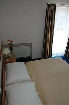 Penzion Jas 3*, Praga Czechy