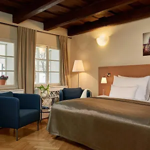 Hotel Mostecká 12